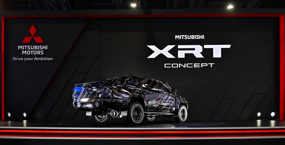 https://www.mitsubishi-motors.co.th/content/dam/mitsubishi-motors-th/images/site-images/news-activity/mar-2023/mitsubishi-xrt-concept-motor-show-2023/mitsubishi-xrt-concept-motor-show-2023-5.jpg?width=1080&auto=webp&quality=70