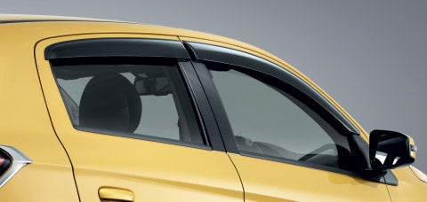 SIDE WINDOW DEFLECTOR