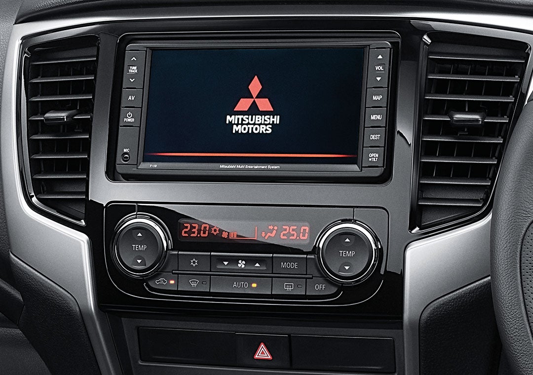 ENTERTAINMENT AND NAVIGATION