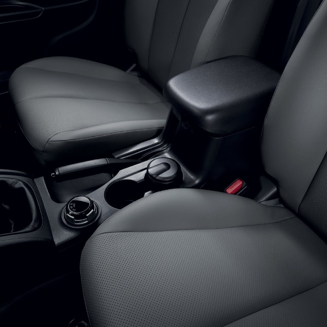 CENTER CONSOLE WITH LID AND CUP HOLDERS