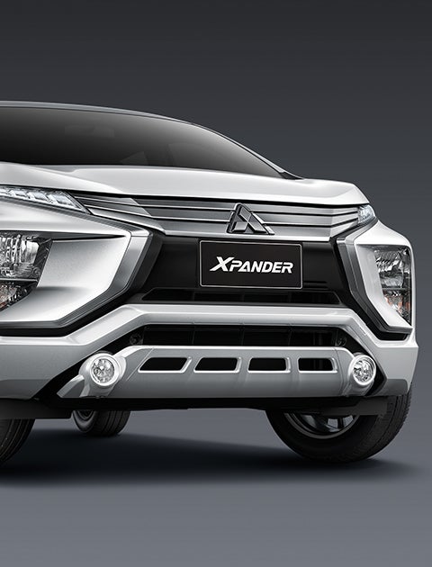 FRONT BUMPER WITH FOG LAMPS