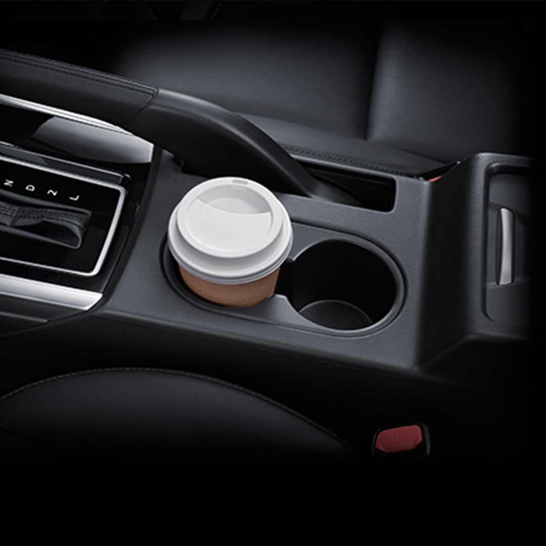 CUP HOLDER ON CENTER CONSOLE