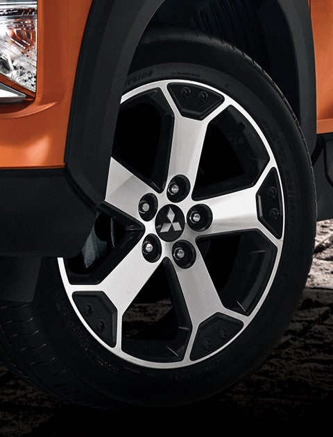 17 inch two – tone alloy wheels